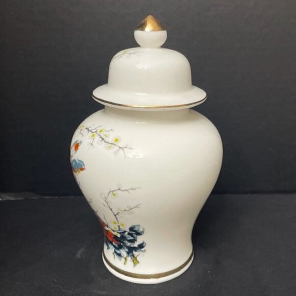 Vtg Jay Fine China Ginger Jar Parrots Birds Cherry Blossoms Japan 8" H - Picture 4 of 8